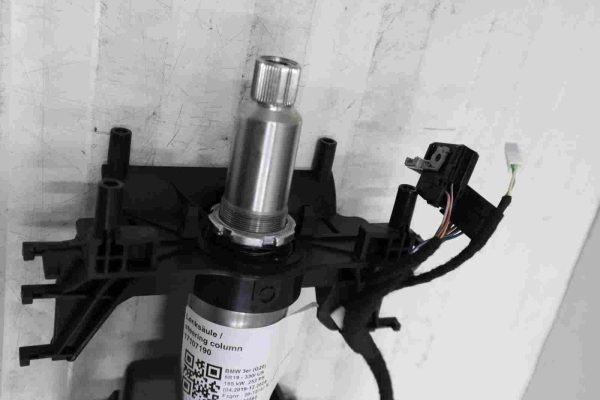 Original BMW G Series Manually Adjust. Steering Column 6896187 6887897 6865682 