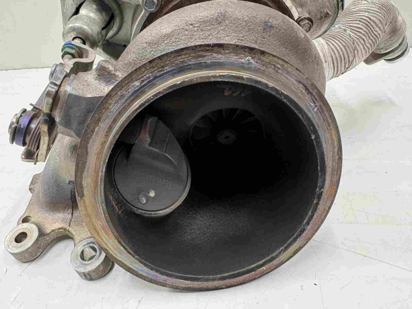 Original BMW G42 G20 G22 G30 G01 Turbocharger 9845814 8662071 