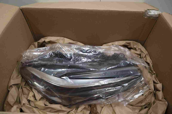 NEW Original BMW X5 G05 X6 G06 Headlight LED AHL Right USA 7933338 
