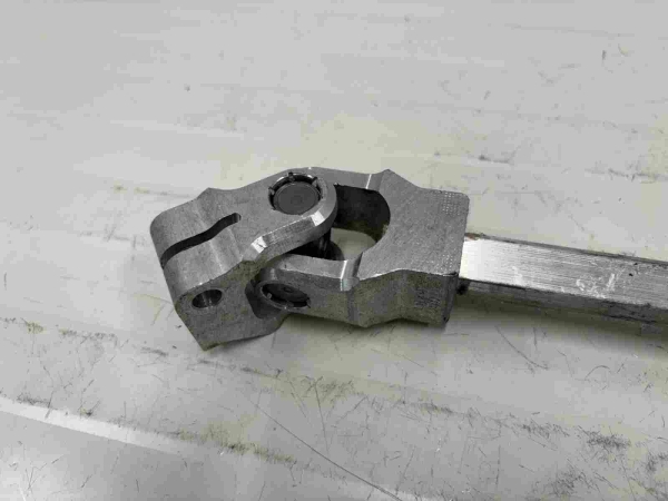 Original BMW M2 F87 M3 F80 M4 F82 Steering Shaft 2284757 