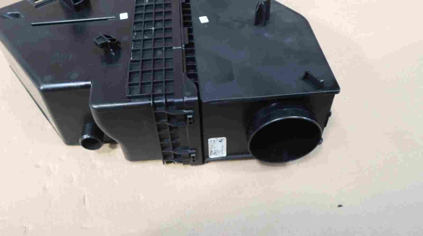 Original BMW 5 F10LCI F11LCI X3 F25 X5 F15 Intake Silencer B47 8519129 8519138 