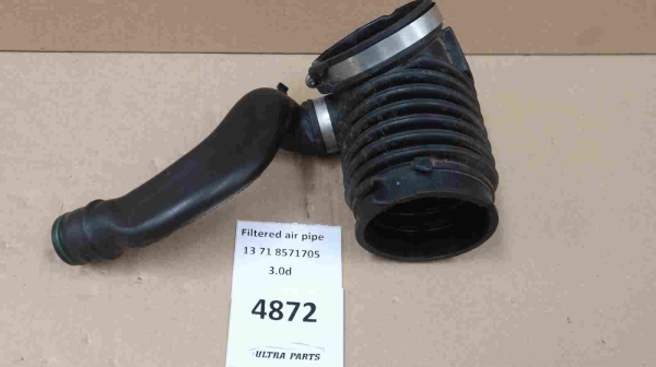 OEM BMW 5 G30 7 G11 X3 G01 X5 G05 X6 G06 X7 G07 Filtered Air Pipe B57 8571705 