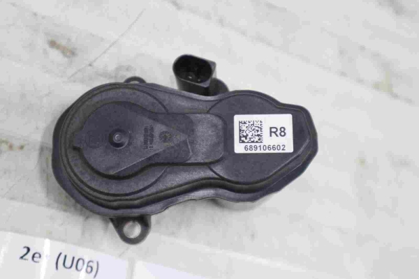 Original BMW 1 F70 2 F74 U06 X1 U11 X2 U10 Parking Brake Actuator Right 8837126 