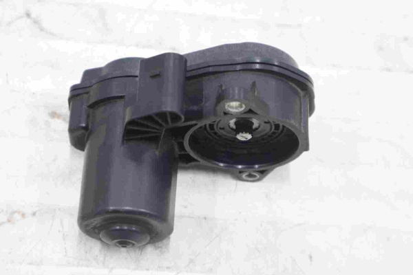Original BMW 1 F70 2 F74 U06 X1 U11 X2 U10 Parking Brake Actuator Right 8837126 