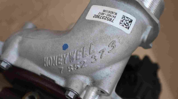 Original BMW F90 F91 F95 F96 Turbo Charger Cyl 5 8 7852373 9502566 