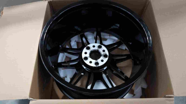 NEW Original BMW G80 G81 G82 Disc Wheel Light Alloy Jet Black Paint 8093833 