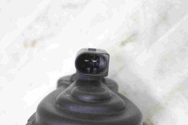 Original BMW G Series Rear Parking Brake Actuator 6870567 