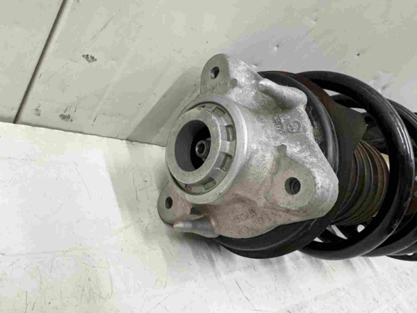 Original BMW G01 G01LCI G02 G02LCI Front Right Spring Strut xDrive 6880606 