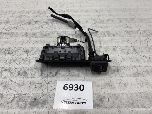 Original BMW 1 F70 2 U06 5 G60 Tailgate Push Button With Camera 8494246 5A47225 