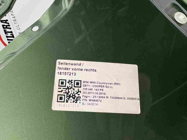 OEM MINI Countryman R60 R61 Side Panel Front Right Jungle Green Metallic 9805644 