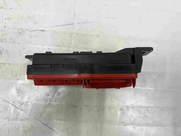 Original BMW X5 G05 X6 G06 X7 G07  B+ Distributor Rear 61 14 8717955 