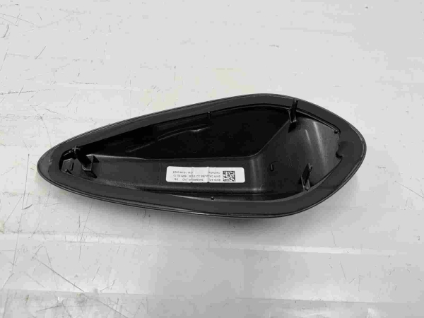 OEM BMW 1 F70 3 G20 X5 G05 G06 G07 Roof mounted Aerial Housing 5A236E2 5A33E67 