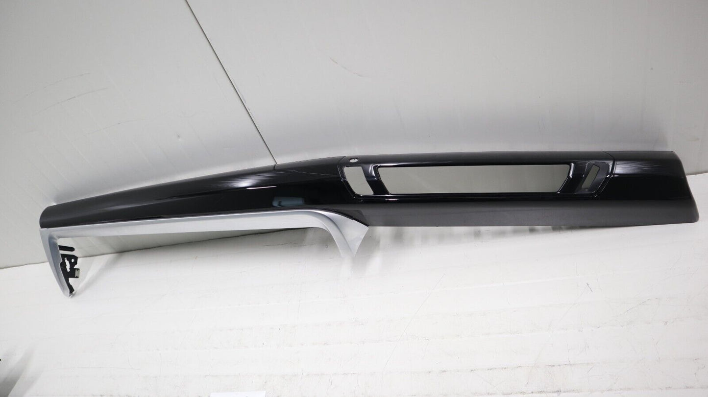 BMW Trim Glossy Black Front 9496127 9496125 2' U06 Active Tourer X1 U11