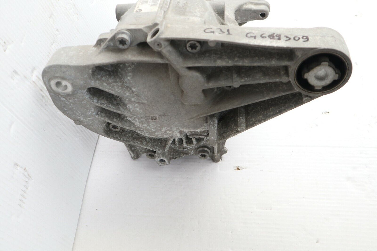 Original BMW G30 G31 G16 Hinterachsgetriebe Differential 2.93 8686205 8647116