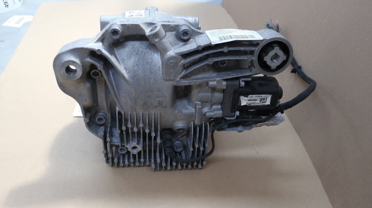 Original BMW G30 G14 G15 Hinterachsgetriebe Differential 2.81 8686983 8686984