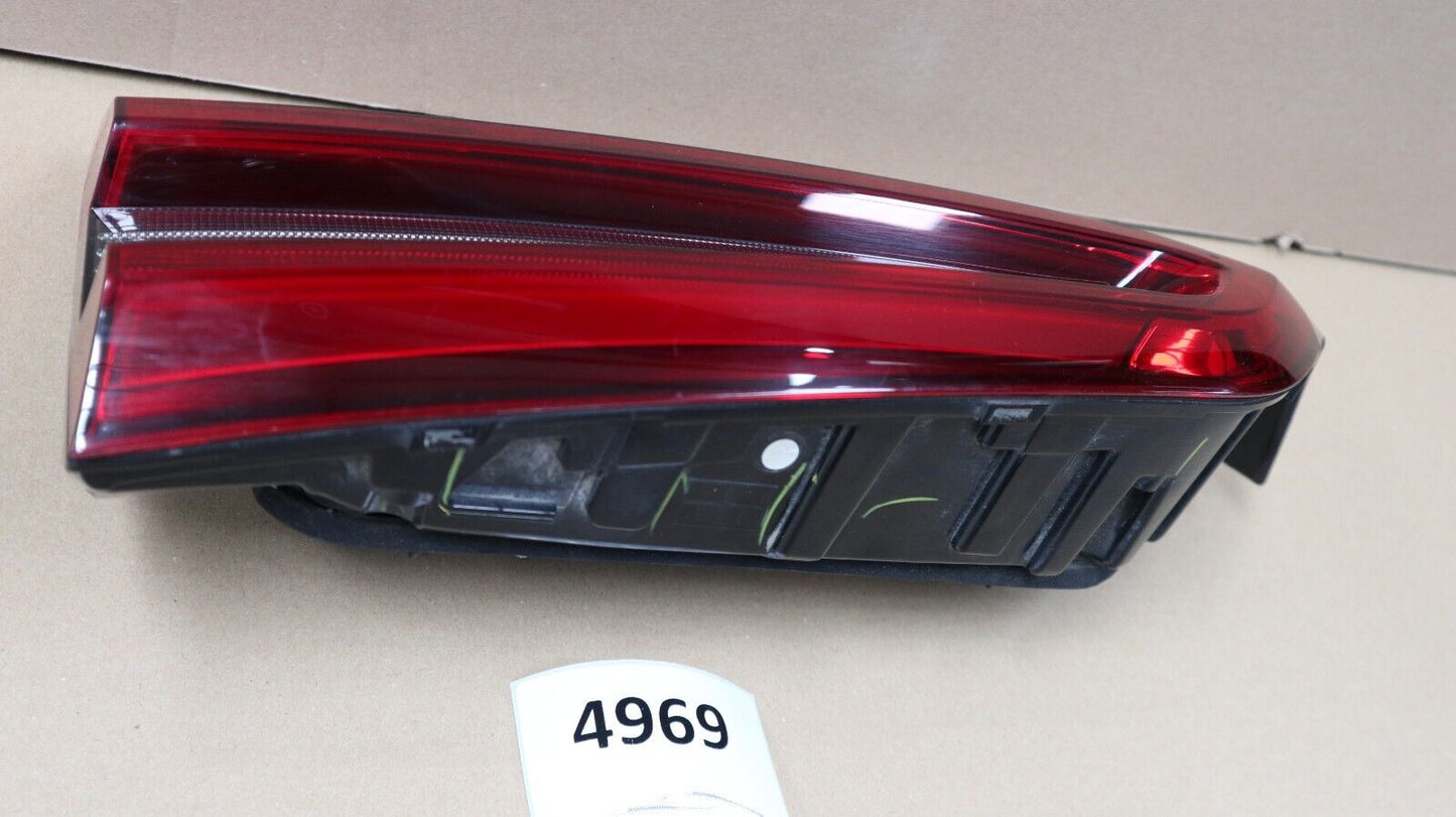 BMW X5 G05 F95 Heckleuchte Rückleuchte Rücklicht Rechts Tail Light Right 7931998