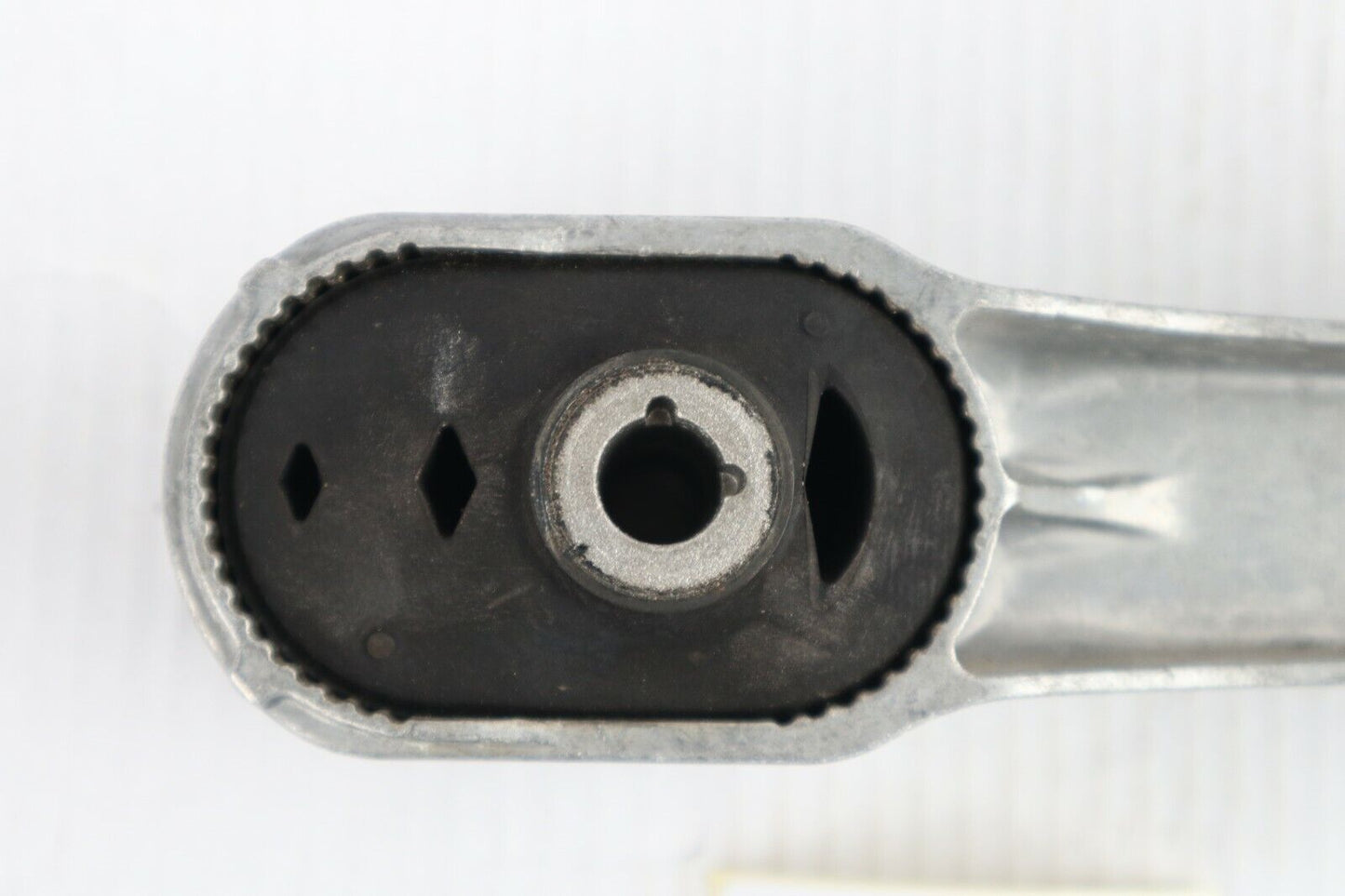 Оригинално BMW F40 F45 F46 F48 F39 Mini F54 F60 Pendelstütze 6885786 