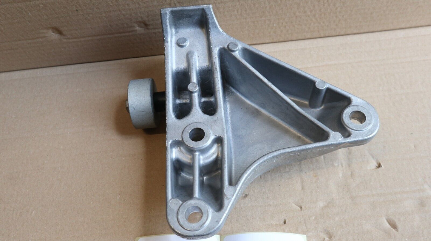 Original BMW F10 F11 F12 F13 F01 F02 Motortragbock links Motoraufhängung 6777605