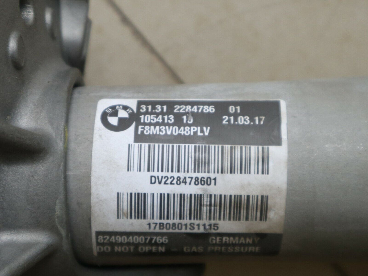 BMW F82 F80 M4 M3 Stoßdämpfer Federn vorne 2284786