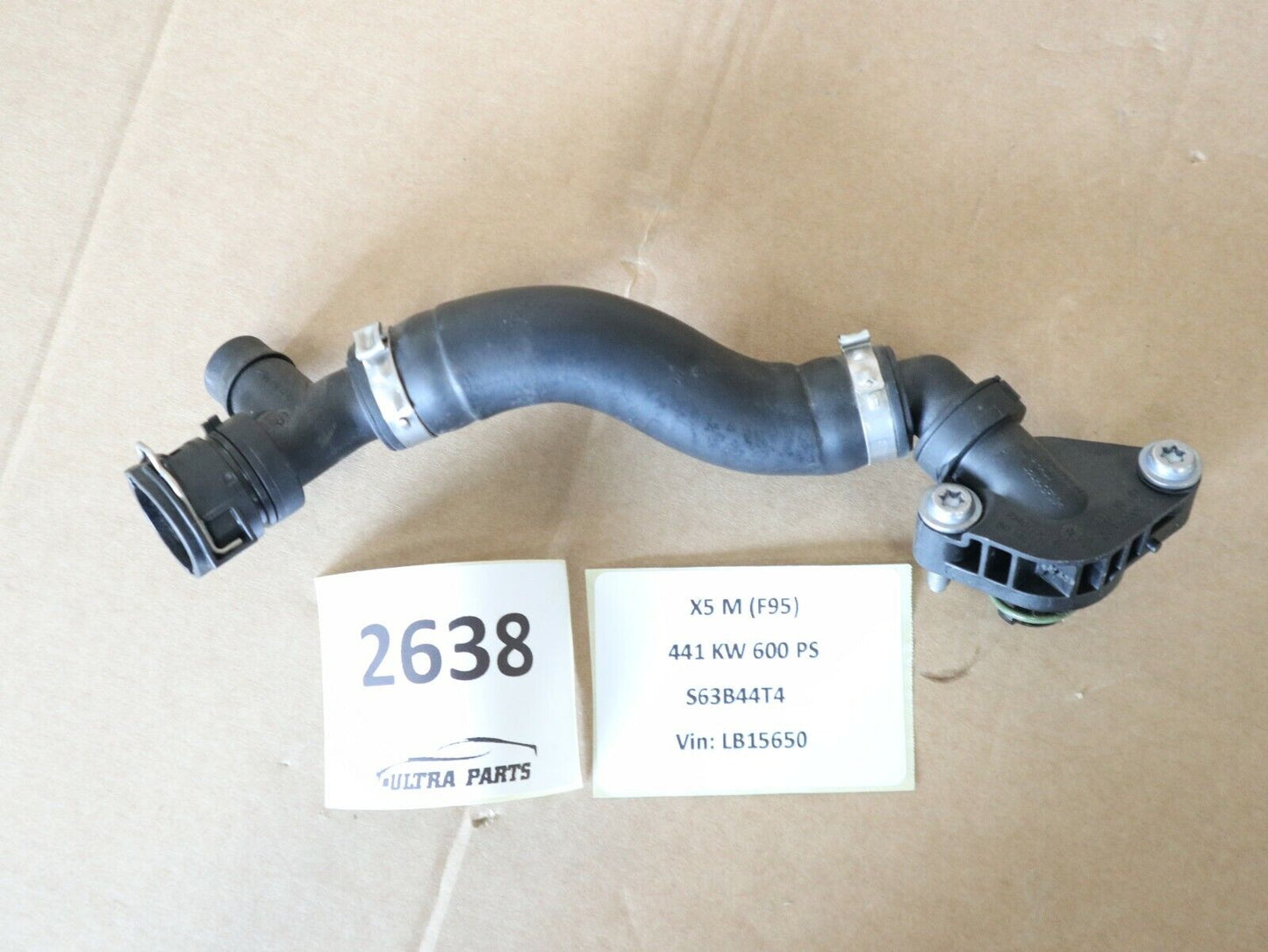 Оригинално BMW F90 F91 F92 F93 F95 F96 Entlüftungsrohr Zyl. 5-8 11157852336 