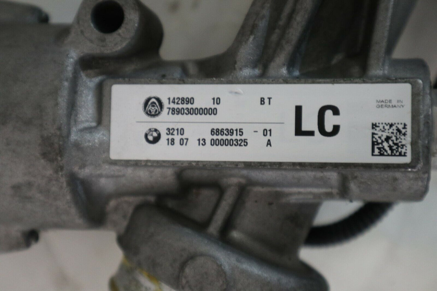 Оригинално BMW F30 F31 F32 F33 Lenkung Lenkgetriebe Elektrisch 6889103 6889101