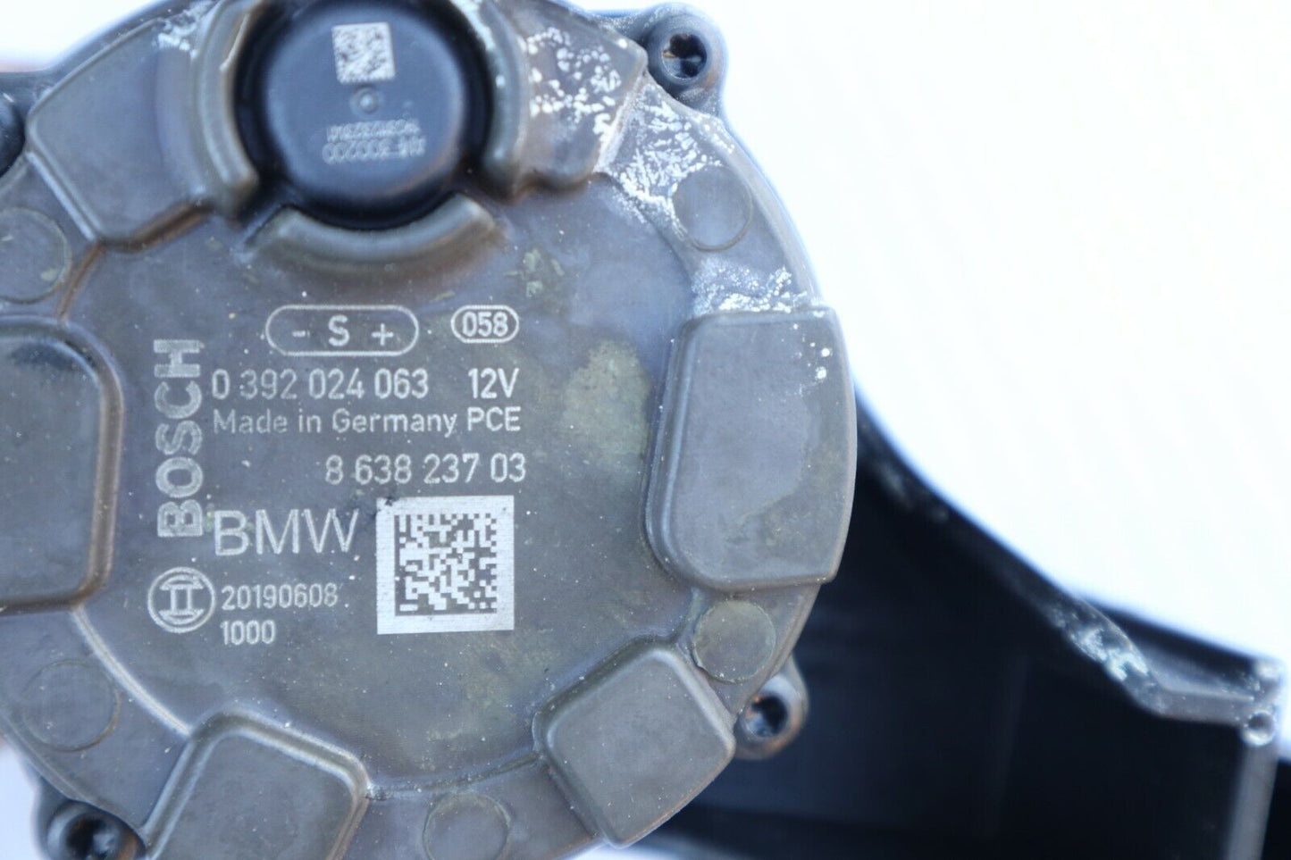 BMW G05 G11 G12 G15 G30 G31 G32 RR11 Elektrische Zusatzkühlmittelpumpe 8638237