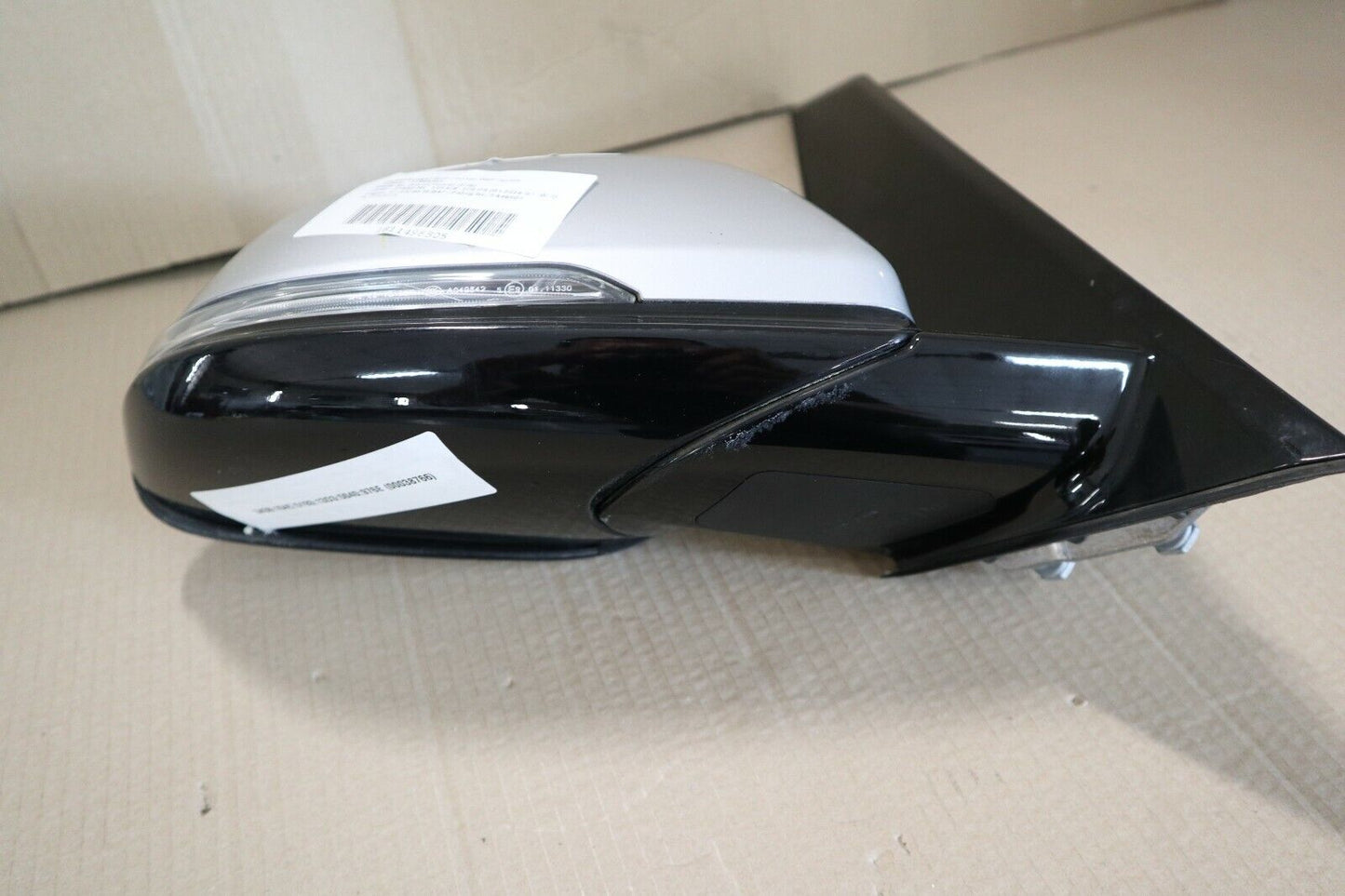 BMW 2 F46 Aussenspiegel Rechts Mirror Right 5 PIN GLACIERSILBER METALLIC (A83)