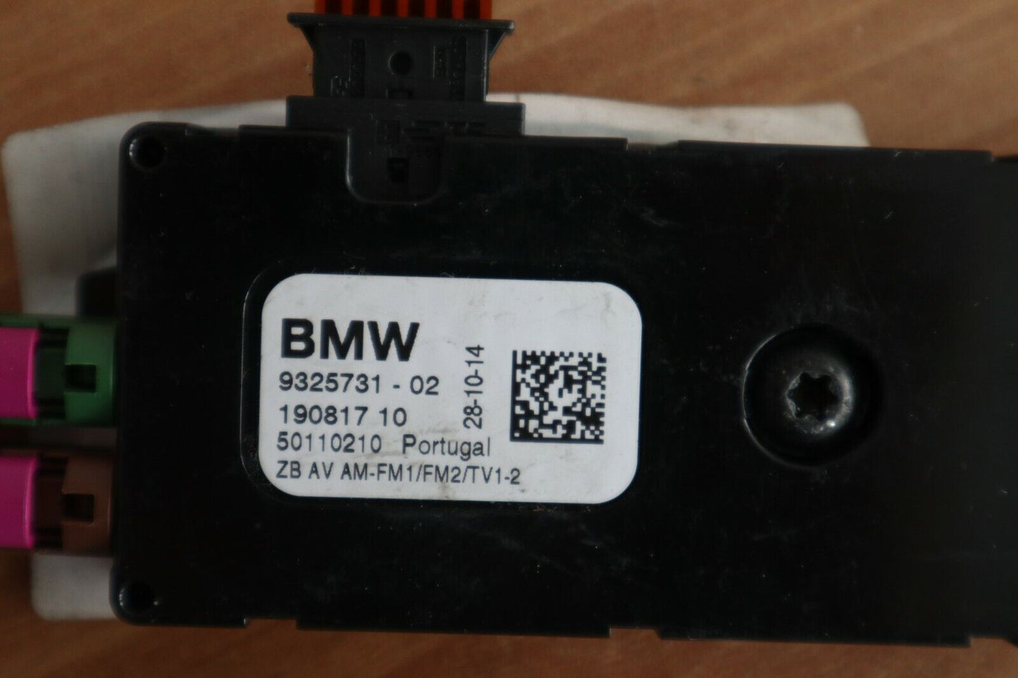 BMW F90 G11 G12 G30 G31 G32 Antenneverstarker ZB AV AM-FM1/FM2/TV1-2 9325731 