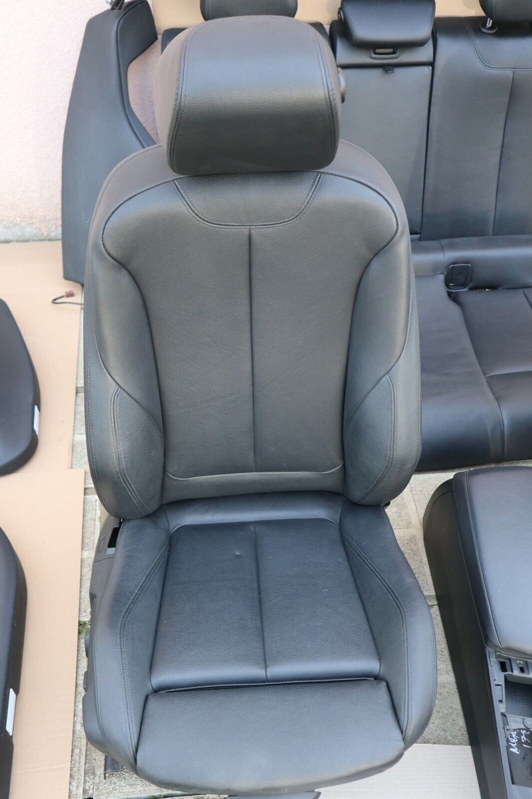 BMW 3er F30 Sport Leather Seats Lederausstattung LEDER DAKOTA SCHWARZ