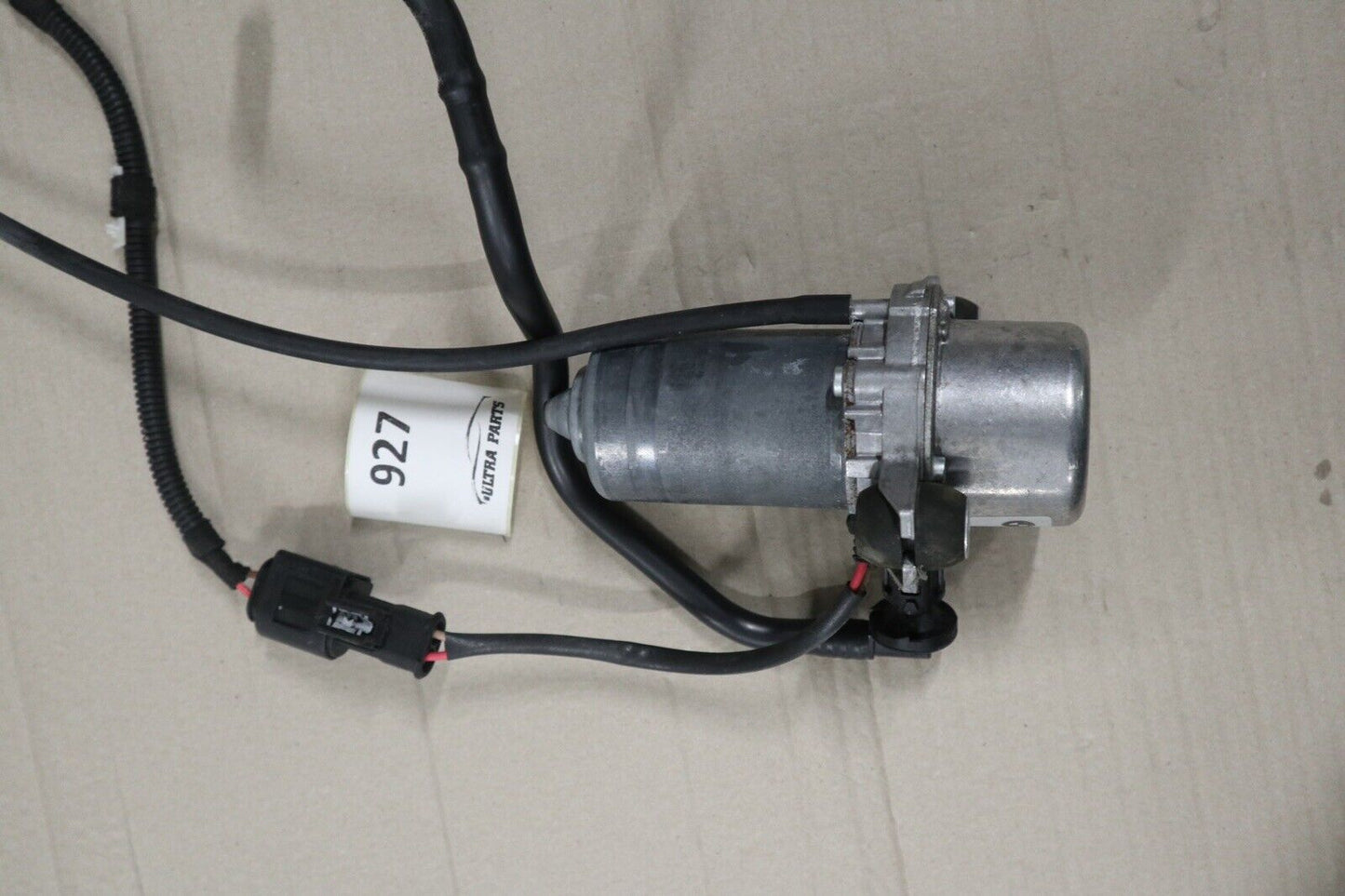 BMW I3 L01 Vacuumpumpe / Unterdruckpumpe Pumpe vacuum pump 6857405