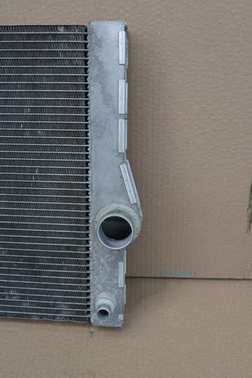 BMW 5 F07 GT F10 F11 535i WASSERKÜHLER KÜHLER MOTORKÜHLER 7562587