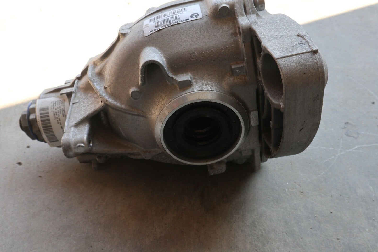 Original BMW X3 G01 X4 G02 Diferenţial Hinterachsgetriebe 3,38 8643134 8643135 