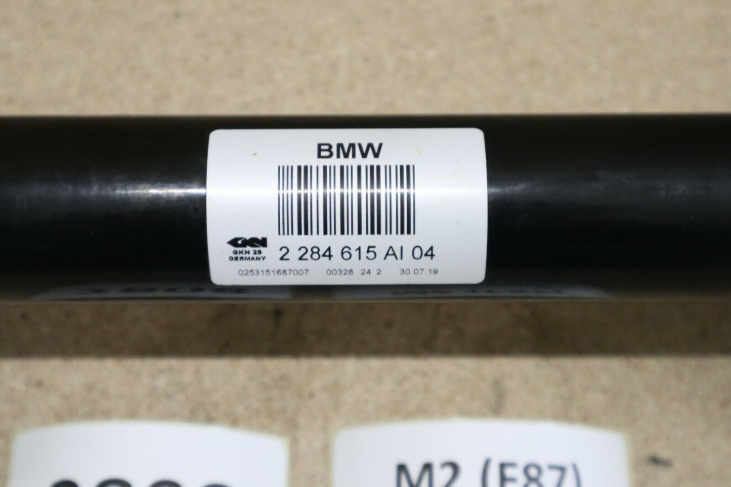 Оригинално BMW F87 F80 F82 F83 Antriebswelle Abtriebswelle hinten links 2284615 