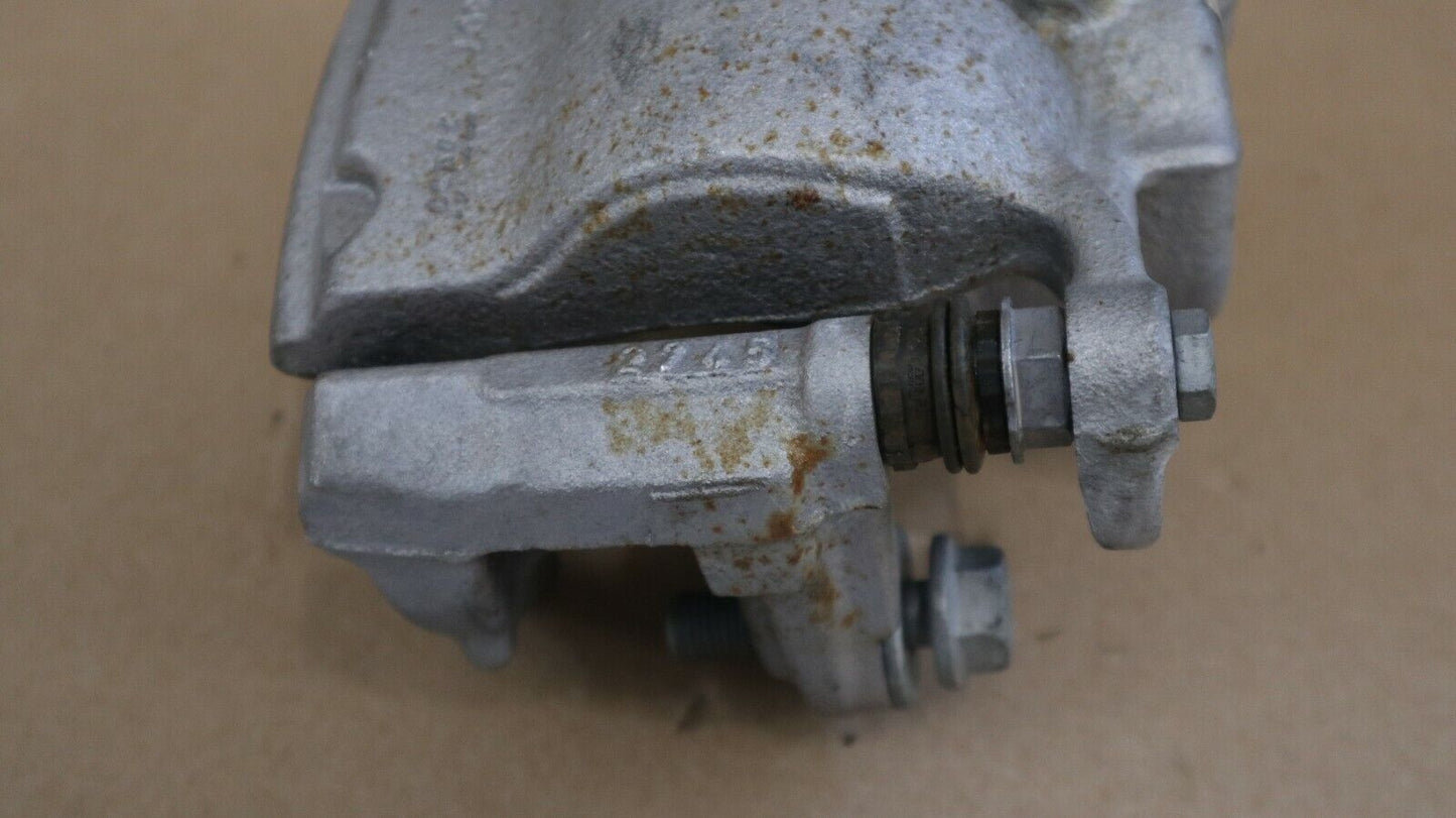 Original BMW F45 F46 F48 F54 Bremssattelgehäuse Bremsträger vorne rechts 6860266