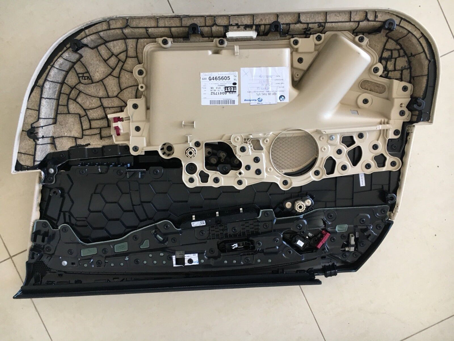 BMW 5er G30 G31 Türverkleidung vorne links Panoul ornamentelor usii fata stanga